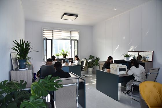 लुगदी के साथ गोंद सिलेंडर निर्माण कागज के लिए JH7300 97 प्रतिशत रिलीज एजेंट