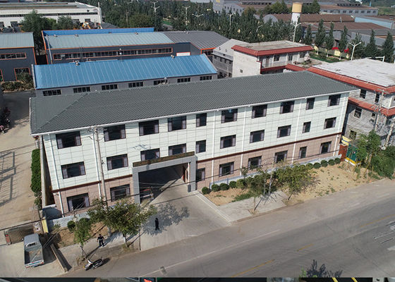 पैराफिन मोम पूरी तरह से परिष्कृत, गैर-विषैला, सुरक्षित और प्रभावी जलरोधन के लिए 0-40C तापमान पर जलरोधी एजेंट