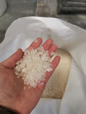 अच्छा दाम जल उपचार और कपड़ों की रंगाई के लिए स्थिर एल्युमीनियम सल्फेट ऑनलाइन